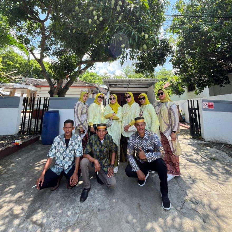 Sengkang Silk Fashion Carnaval Meriahkan Festival Danau Tempe 2025